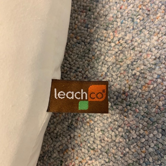 Leachco® Snoogle® Chic Total Body Pillow - Picture 2 of 4